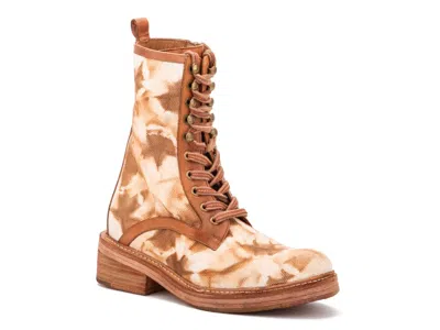 Vintage Foundry Monaris Tie-dye Boot In Tan