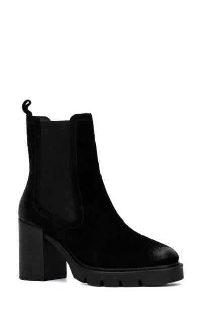 Vintage Foundry Penelope Leather Bootie In Black