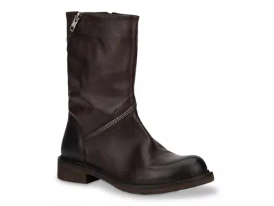 Vintage Foundry Regine Zip Around Boot In Brown