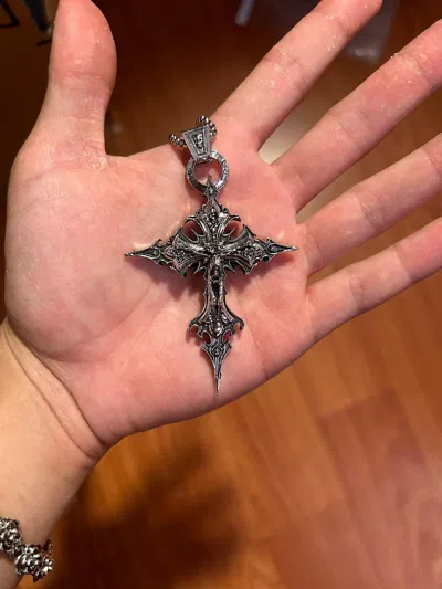 Pre-owned Vintage Gothic Skeleton Cross Necklace In Silver
