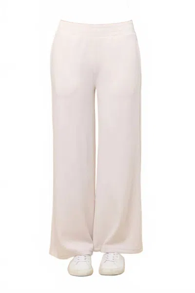 Vintage Havana Cloud Fleece Flare Pant In Pearl In White