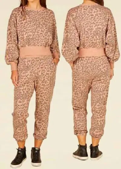 Vintage Havana Leopard Crew Neck Crop Top In Mocha In Multi