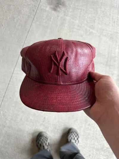 Pre-owned Vintage New York Yankees Red Leather Fitted