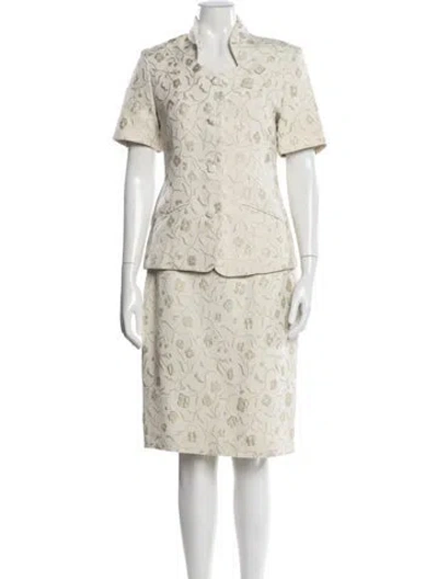 Pre-owned Vintage - Unbranded Floral Print Embroidered Accent Skirt Suit In Neutral