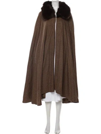 Pre-owned Vintage - Unbranded Vintage Fox Cape In Brown