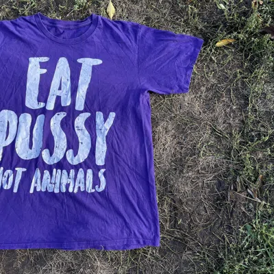 Pre-owned Vintage Y2k Adult Tee Eat Pu Animals Xxx Humor L In Purple