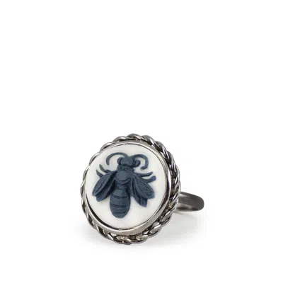 Vintouch Italy Women's White Dark Bee Cameo Ring