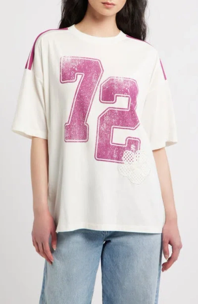 Vinyl Icons 72 Floral Graphic T-shirt In White