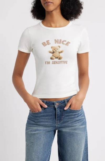 Vinyl Icons Be Nice Bear Graphic Baby Tee In White