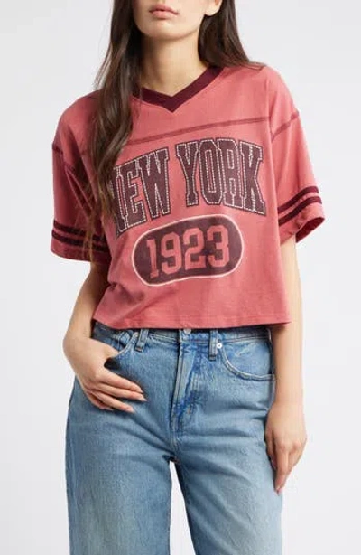 Vinyl Icons New York Cotton Graphic Football T-shirt In Pink