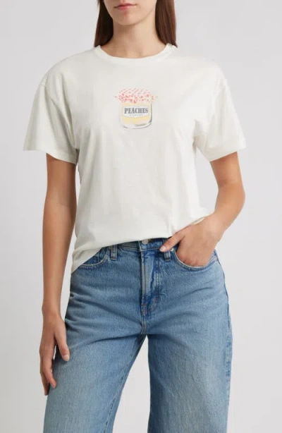 Vinyl Icons Peaches Graphic T-shirt In White