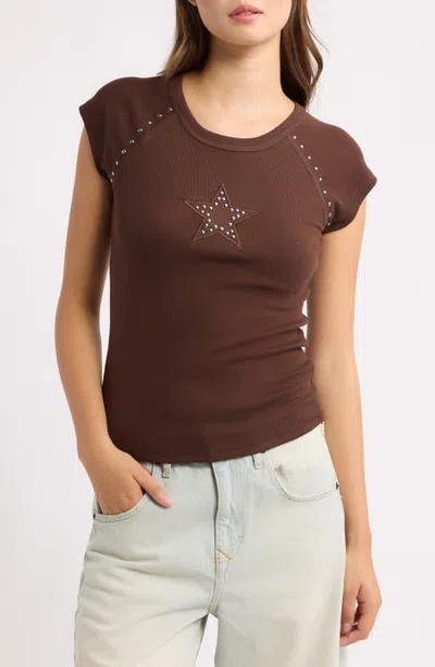 Vinyl Icons Star Studded Raglan Tee In Brown
