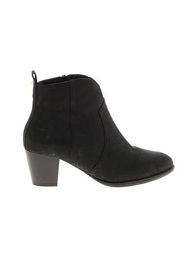 Pre-owned Vionic Ankle Boots In Black