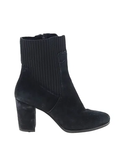 Pre-owned Vionic Ankle Boots In Black