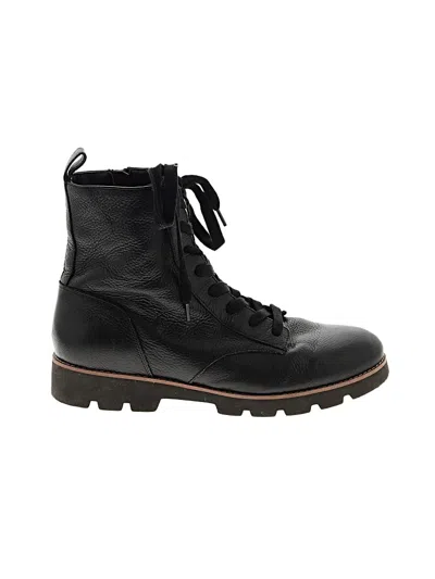 Pre-owned Vionic Ankle Boots In Black