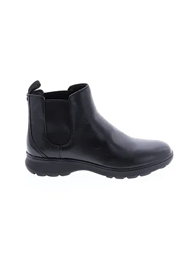 Pre-owned Vionic Ankle Boots In Black