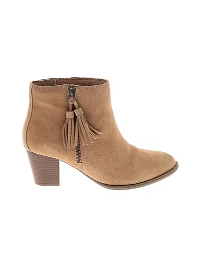 Pre-owned Vionic Ankle Boots In Brown