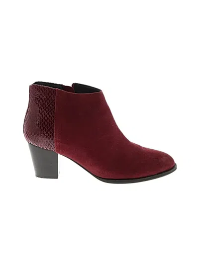 Pre-owned Vionic Ankle Boots In Burgundy