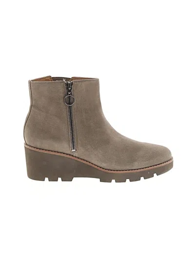 Pre-owned Vionic Ankle Boots In Gray