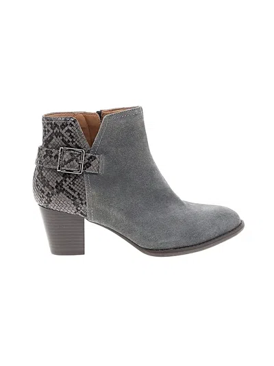 Pre-owned Vionic Ankle Boots In Gray