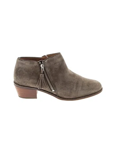Pre-owned Vionic Ankle Boots In Gray