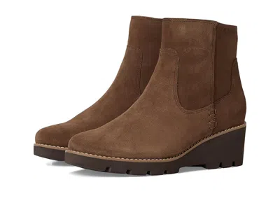 Vionic Ariana Zip Short Boots In Brown