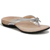 Vionic Bella Ii Flip Flop In Aluminum