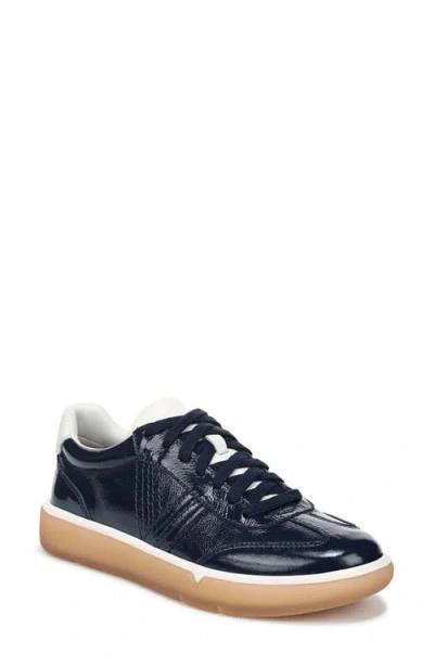 Vionic City Walk Sneaker In Black