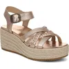 Vionic Danal Platform Wedge In Gold