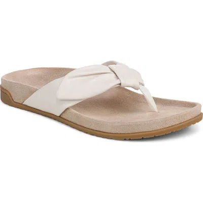 Vionic Eva Flip Flop In Brown