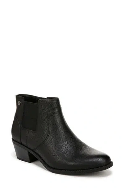Vionic Finn Bootie In Black