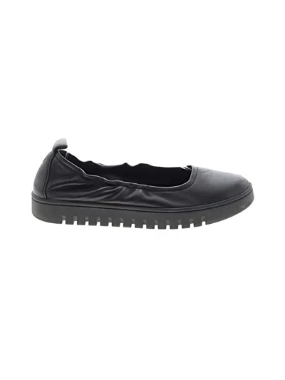 Pre-owned Vionic Flats In Black