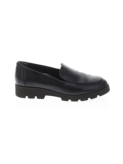Pre-owned Vionic Flats In Black