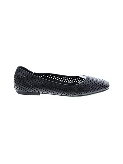 Pre-owned Vionic Flats In Black