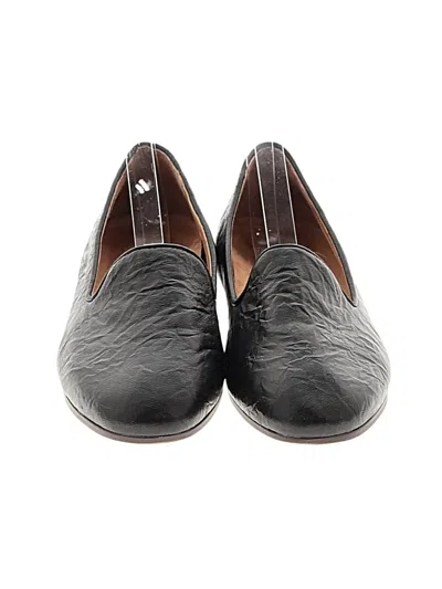 Pre-owned Vionic Flats In Black