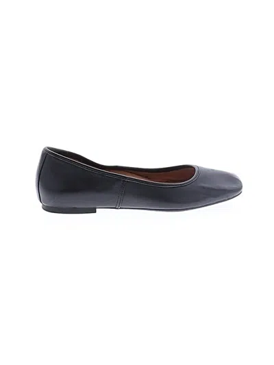 Pre-owned Vionic Flats In Black