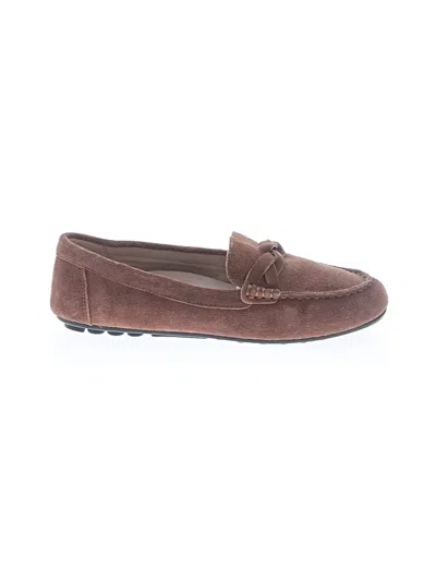 Pre-owned Vionic Flats In Brown