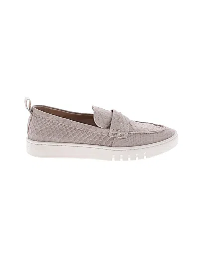 Pre-owned Vionic Flats In Gray