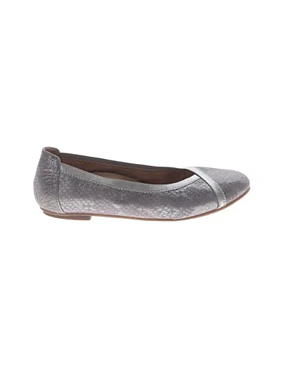 Pre-owned Vionic Flats In Purple