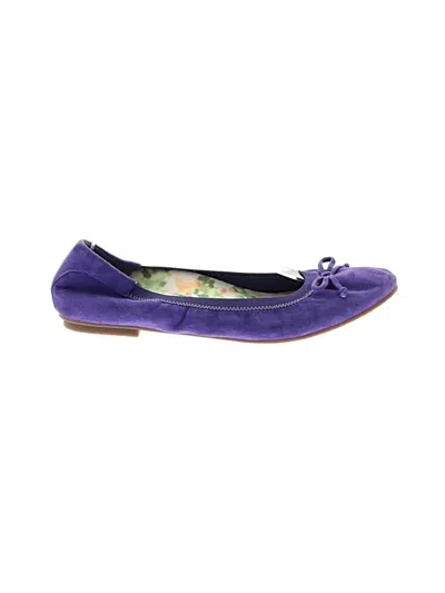 Pre-owned Vionic Flats In Purple