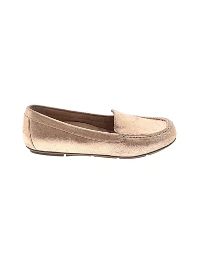 Pre-owned Vionic Flats In Tan