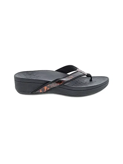 Pre-owned Vionic Flip Flops In Black