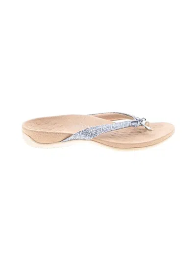 Pre-owned Vionic Flip Flops In Blue