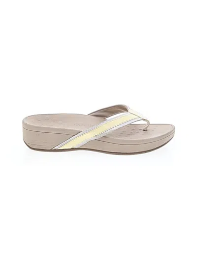 Pre-owned Vionic Flip Flops In Gold
