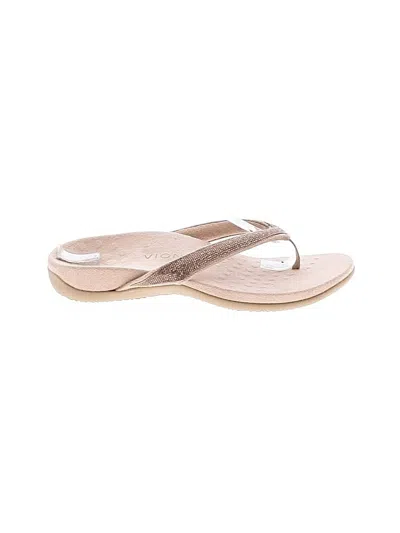 Pre-owned Vionic Flip Flops In Tan
