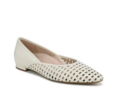 Vionic Gracia Woven Flat In White