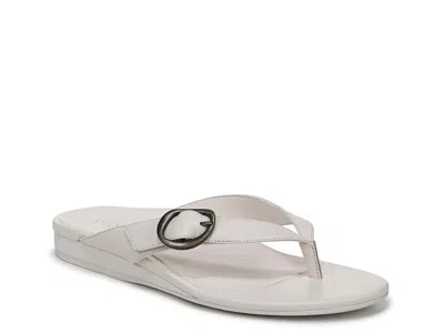 Vionic Grove Flip Flop In White
