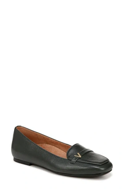 Vionic Hayes Square Toe Loafer In Scarab