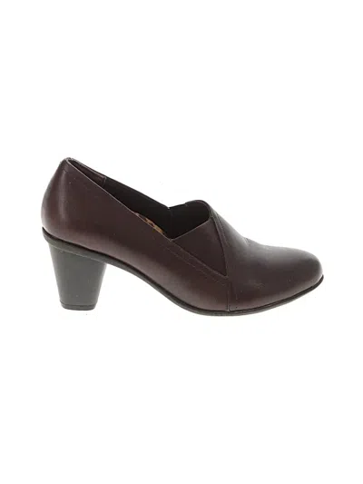 Pre-owned Vionic Heels In Brown
