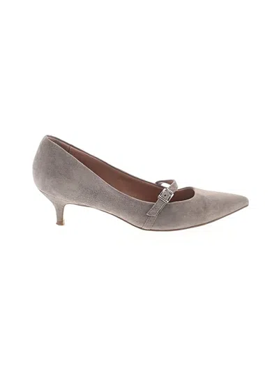 Pre-owned Vionic Heels In Gray